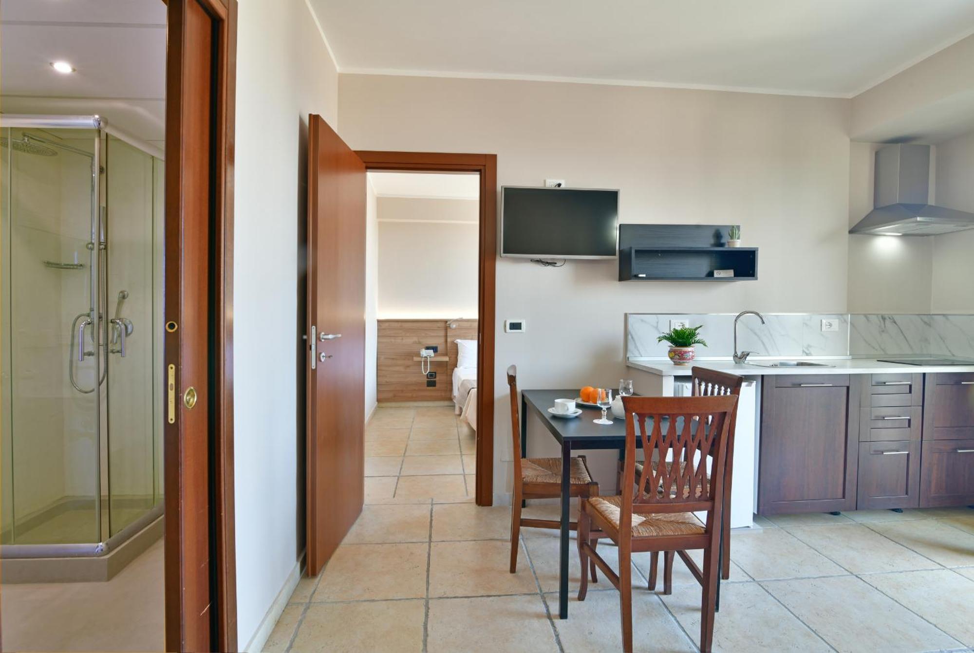 Hotel & Apartments Villa Linda Giardini Naxos Bagian luar foto