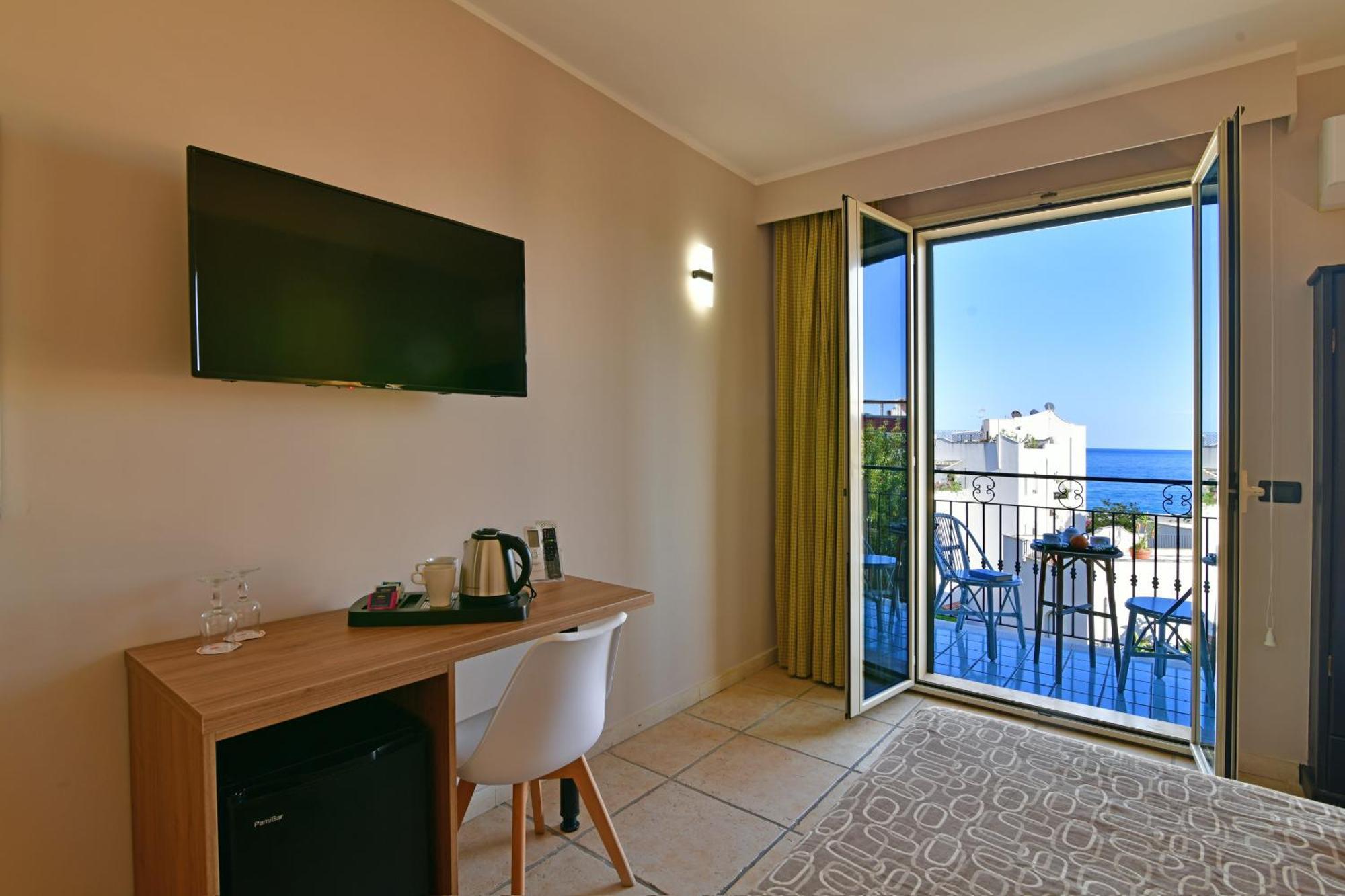 Hotel & Apartments Villa Linda Giardini Naxos Bagian luar foto